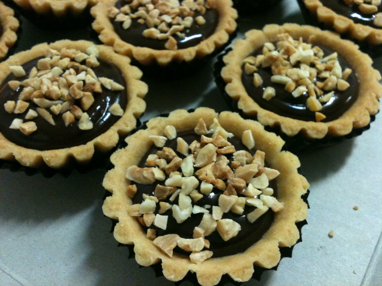 vinnie-baking-paradise-mini-belgium-chocolate-tarts